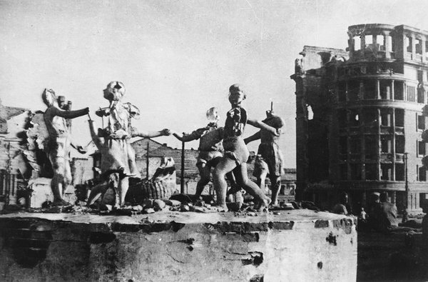 2 февраля - 81 годовщина победы в Сталинградской битве.